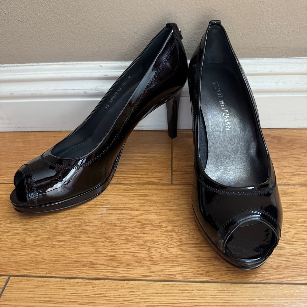 Nwot Stuart Weitzman Patent Leather Black Annabelle Peep Toe Heels Size 10